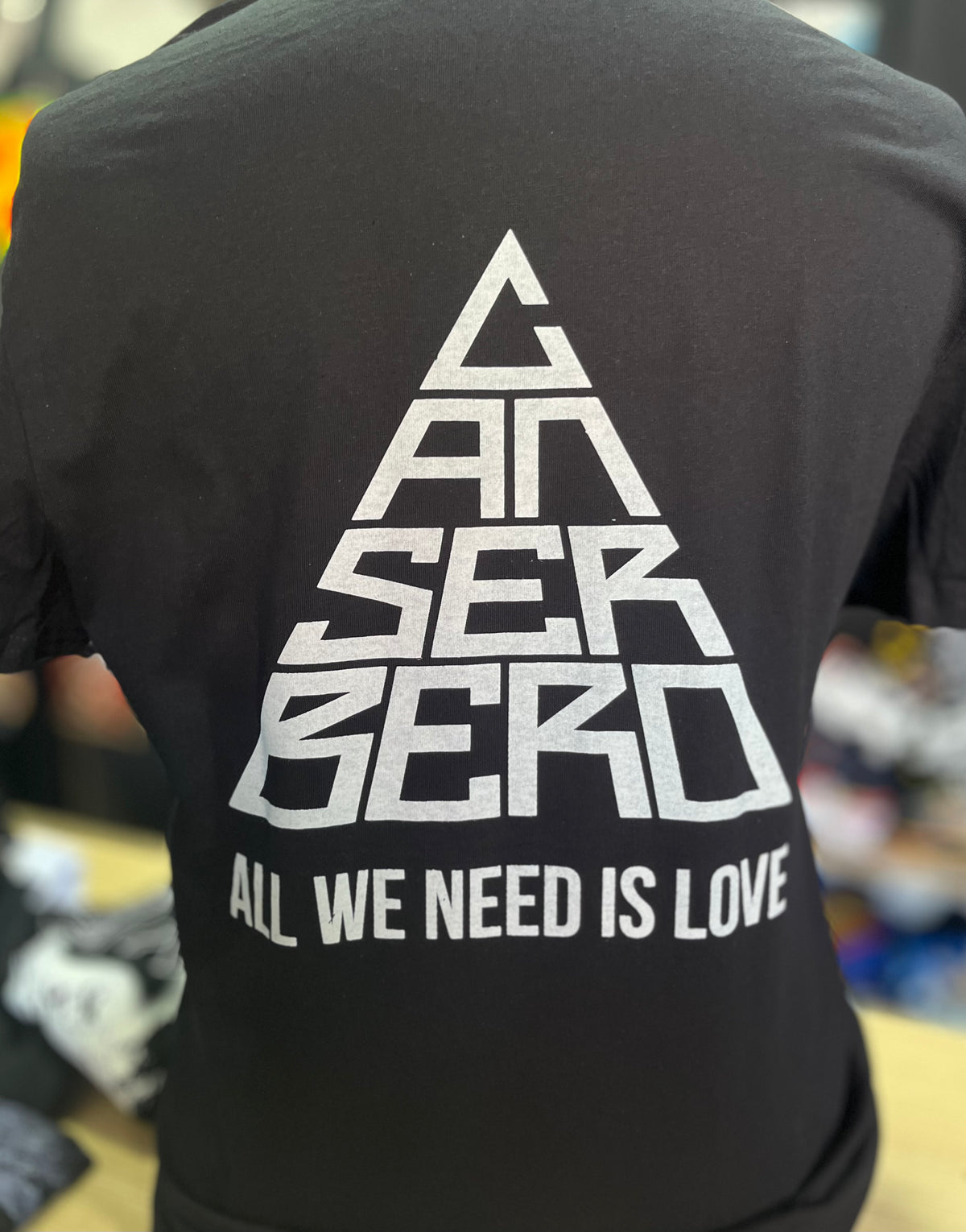 Polera Canserbero